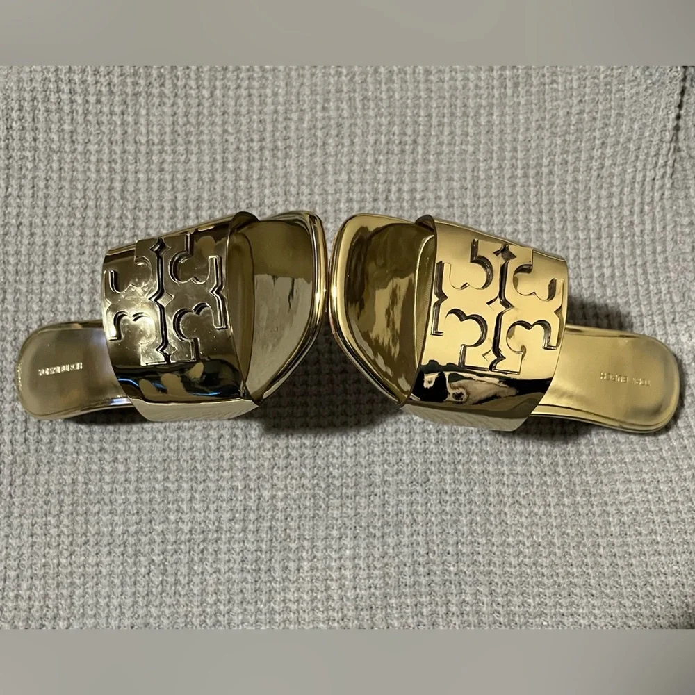 Tory Burch Ines Sandal - Picture 12 of 15